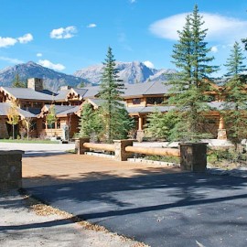 Latewood Finished Log Home - Wyoming