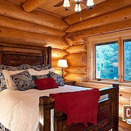 Falling Waters Lodge - Bedroom 2