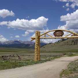 Flying Horse Ranch Style Gates