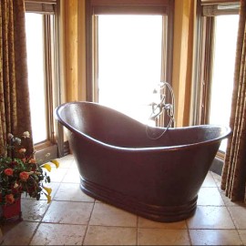 Flying Horse Ranch and Fishing Lodge - Antique Bath