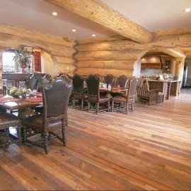 Flying Horse Ranch and Fishing Lodge - Dining Room