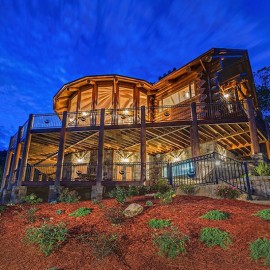Spyglass Executive Lodge - Georgia at Dusk