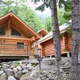 Sunshine Valley Cabins - Side by Side