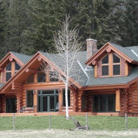 Leavenworth Log Home - Western Red Cedar 3200 sq ft