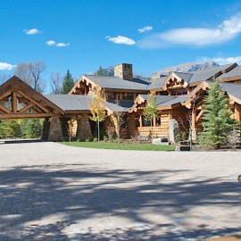 Latewood Finished Log Home - Wyoming