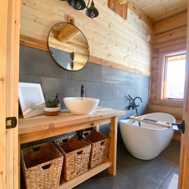Sheep Creek - Smithers - Cabin