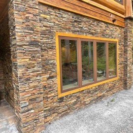 Glacier Log Home - Washington