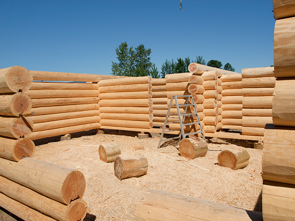 Cascade Handcrafted - Full Scribe Log Home