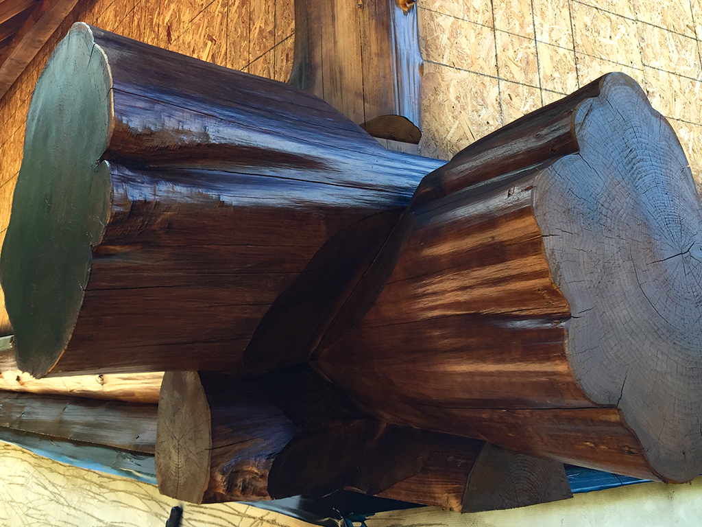 Stained Corner Logs – Featured Stained Corner Logs - Featured