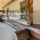 What is a Hybrid Log Home