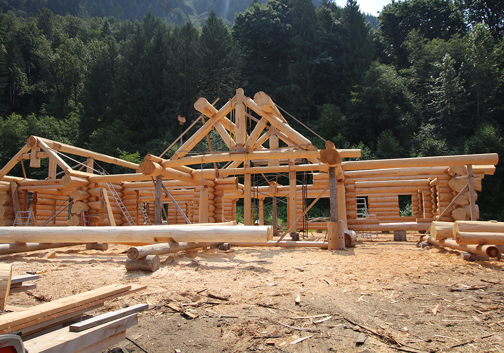 Montana Log Home - Cascade-Handcrafted Log Homes