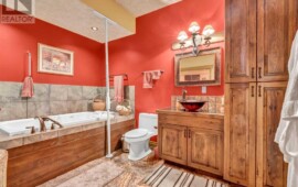 Cascade Handcrafted Log Homes - Alberta Log Home For Sale