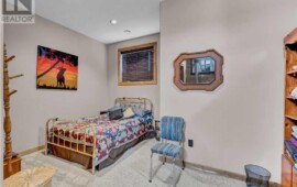 Cascade Handcrafted Log Homes - Alberta Log Home For Sale