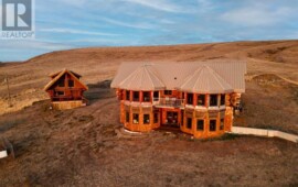Cascade Handcrafted Log Homes - Alberta Log Home For Sale