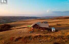 Cascade Handcrafted Log Homes - Alberta Log Home For Sale